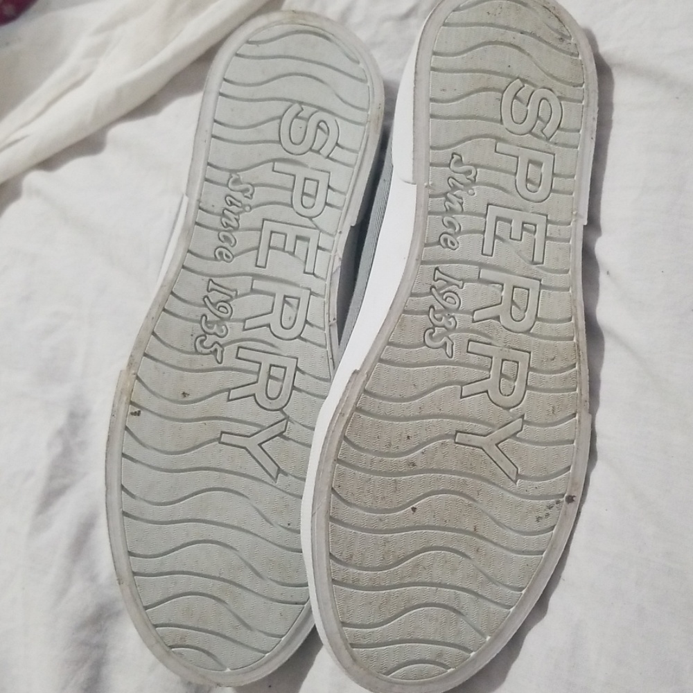 Sneakers - Picture 2 of 2